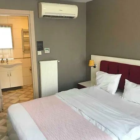 Almond Hill 2* Istambul