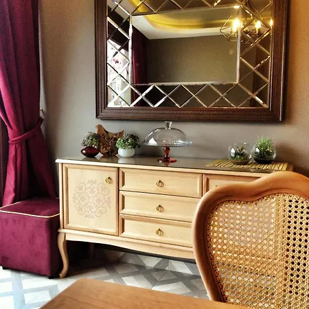 Almond Hill Apart Otel 2*
