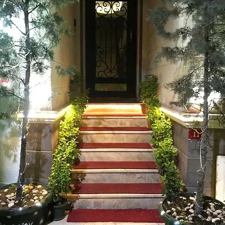Almond Hill 2*